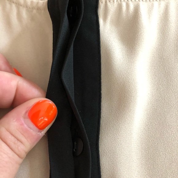 Tan and black sheer top - Picture 3 of 4